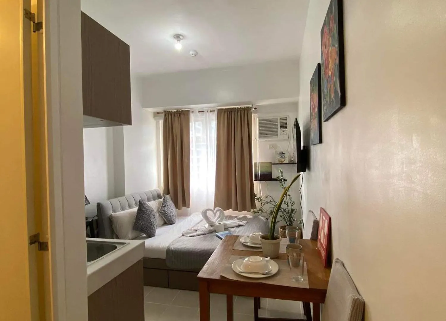 Buenbyahe Cozy Affordable Place At Urban Deca Tower Along Edsa Shaw Mrt Walking Distance In Megamall Mandaluyong Filipíny