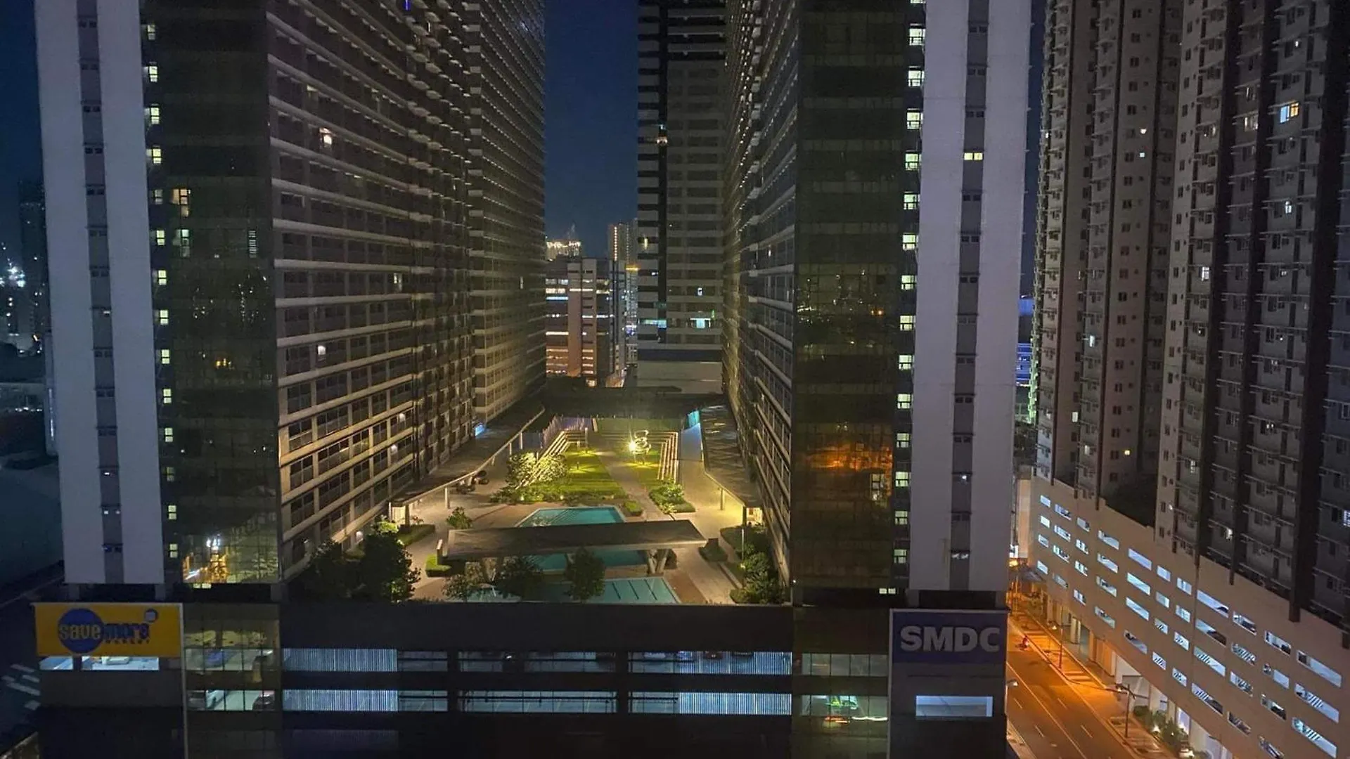 Aparthotel Buenbyahe Cozy Affordable Place At Urban Deca Tower Along Edsa Shaw Mrt Walking Distance In Megamall Mandaluyong